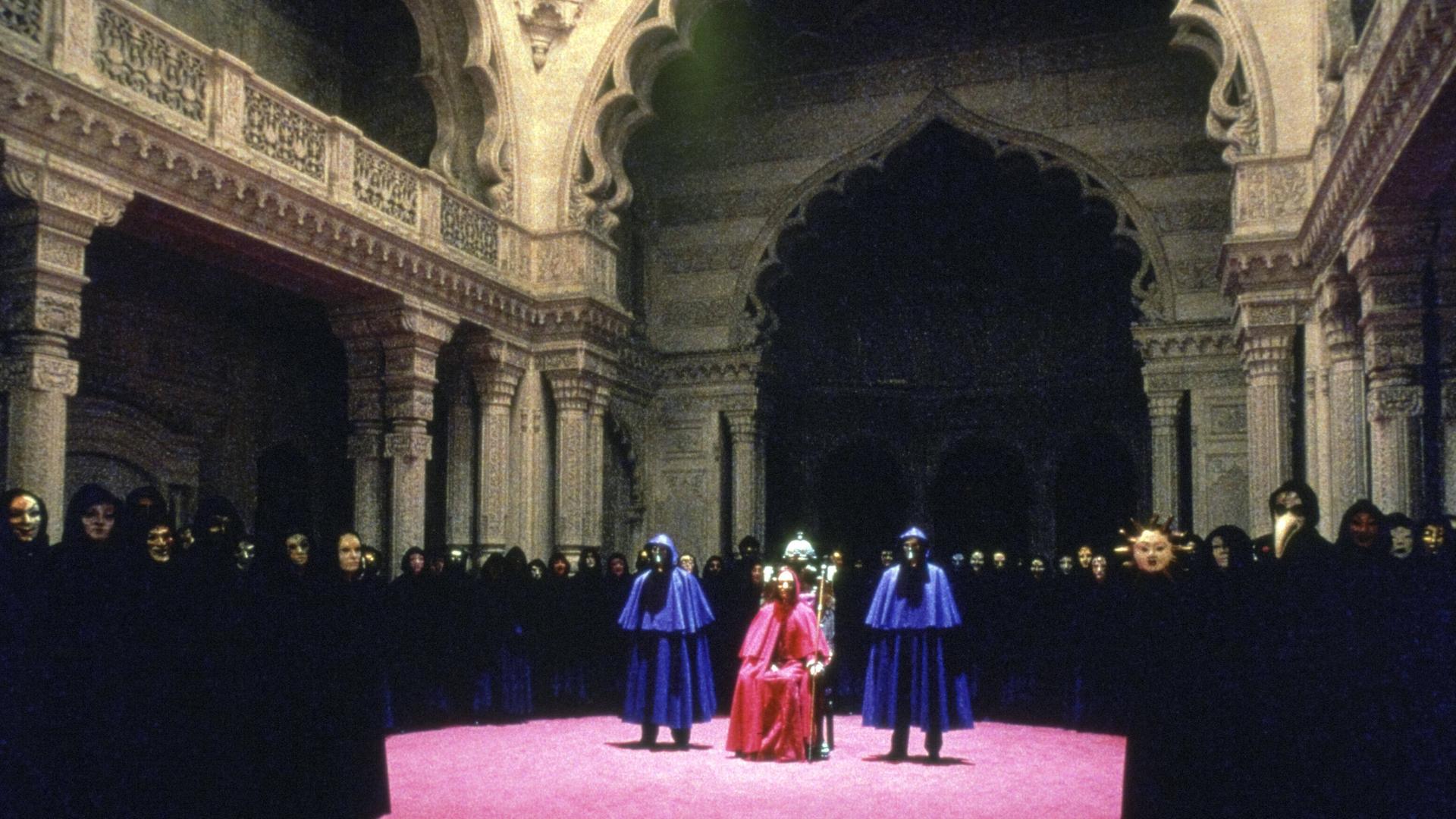Das Böse als Orgie: Szene aus Stanley Kubricks "Eyes Wide Shut" aus dem Jahr 1999 Das Böse als Orgie: Szene aus Stanley Kubricks "Eyes Wide Shut" aus dem Jahr 1999