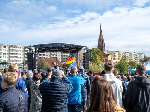 Ulrich Siegmund (AfD), Wahlsieger aus Sachsen-Anhalt, spricht am 19.09.2026 bei der Wahlkampfveranstaltung der AfD Mecklenburg-Vorpommern. Ulrich Siegmund (AfD), Wahlsieger aus Sachsen-Anhalt, spricht am 19.09.2026 bei der Wahlkampfveranstaltung der AfD Mecklenburg-Vorpommern.