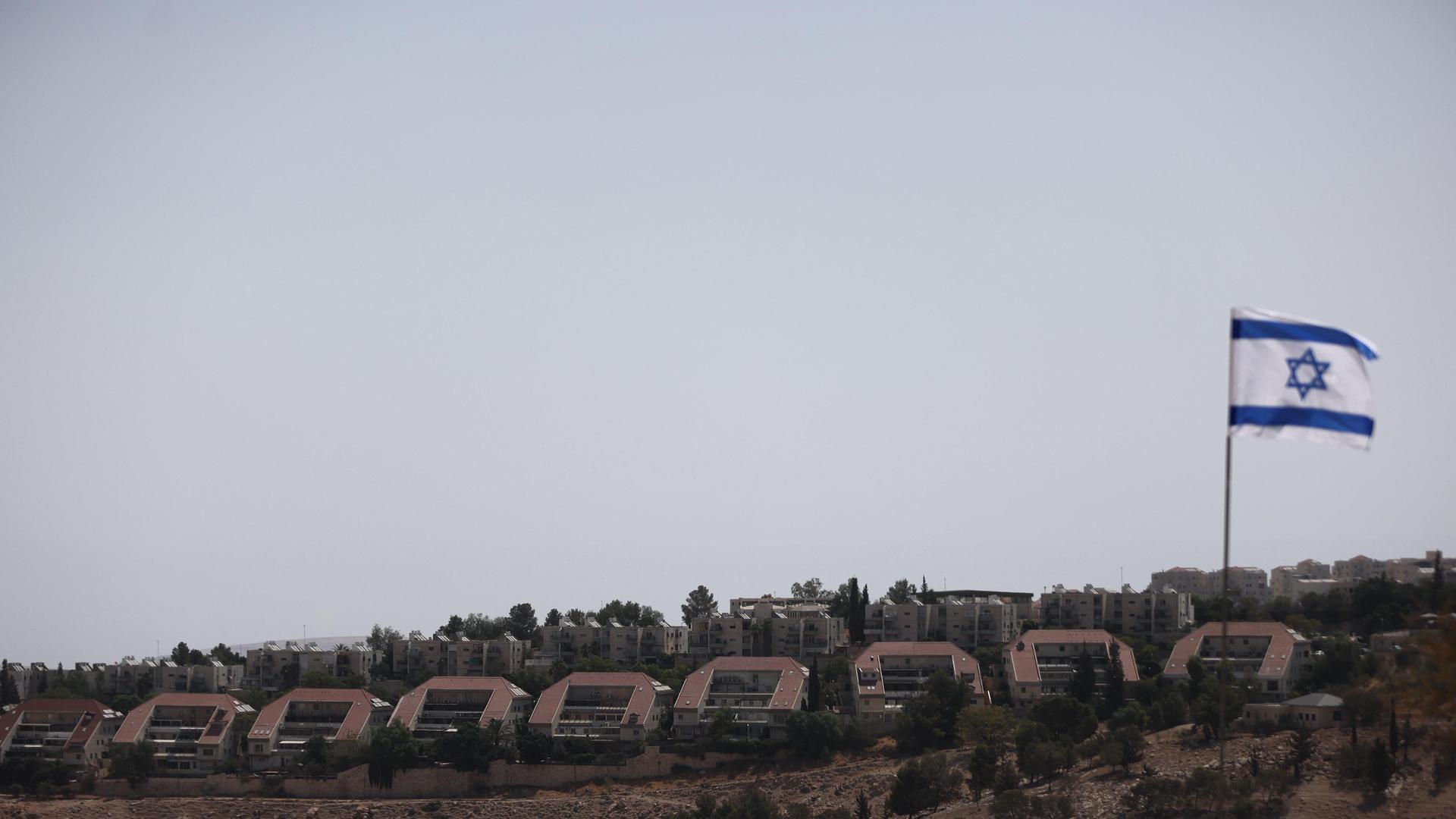 Dieses Foto zeigt einen Blick auf das Gebiet E1, ein Landstrich östlich von Jerusalem zwischen der Stadt und der Siedlung Ma'ale Adumim. Dort sollen Häuser für israelische Siedler entstehen.