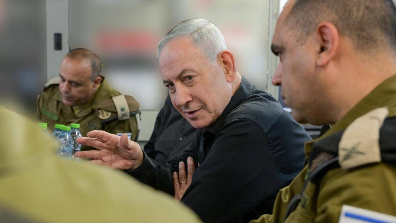 Benjamin Netanjahu im Gespräch mit dem israelischen Militär über die militärischen Vorgehen im Libanon (Nordgrenze Israels zu Libanon, 30.05.2026) Benjamin Netanjahu im Gespräch mit dem israelischen Militär über die militärischen Vorgehen im Libanon (Nordgrenze Israels zu Libanon, 30.05.2026)