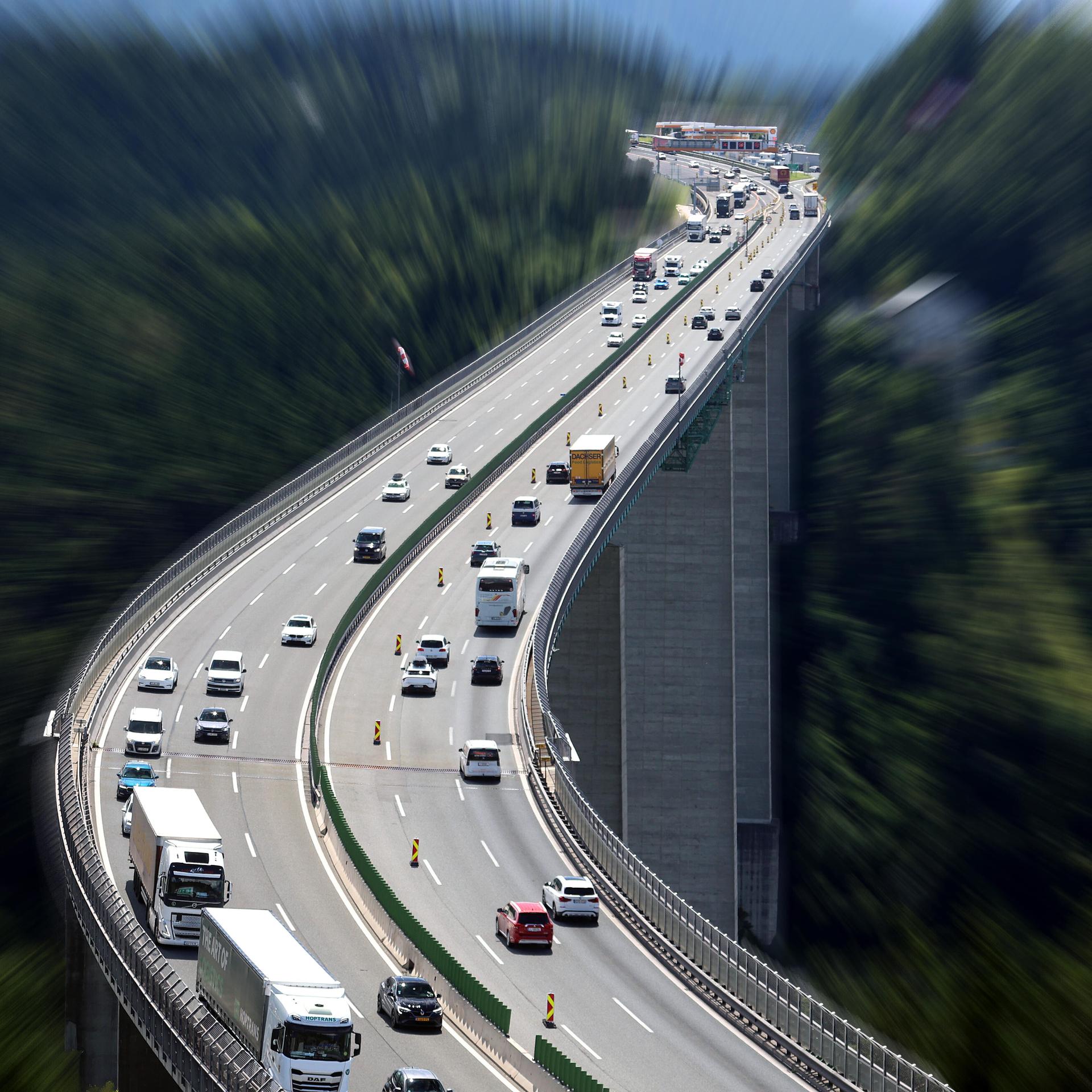Zwischen Österreich und Italien - Heute Vollsperrung der Brennerautobahn: Protestaktion von Anwohnern gegen Verkehrsbelastung