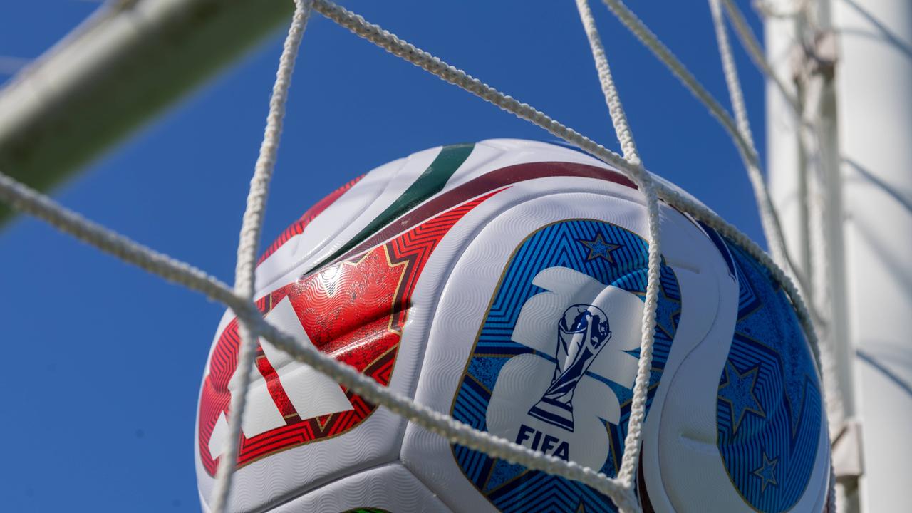Offizieller Spielball des FIFA World Cup - Fussball-Weltmeisterschaft 2026