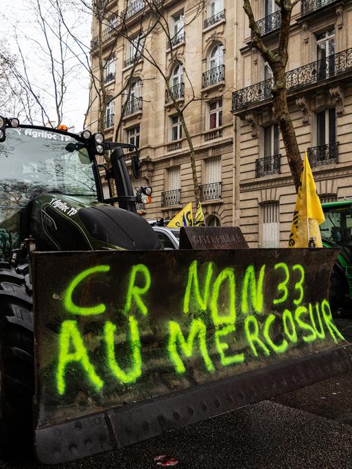 Landwirte protestieren in Paris gegen das geplante Mercosur-Abkommen