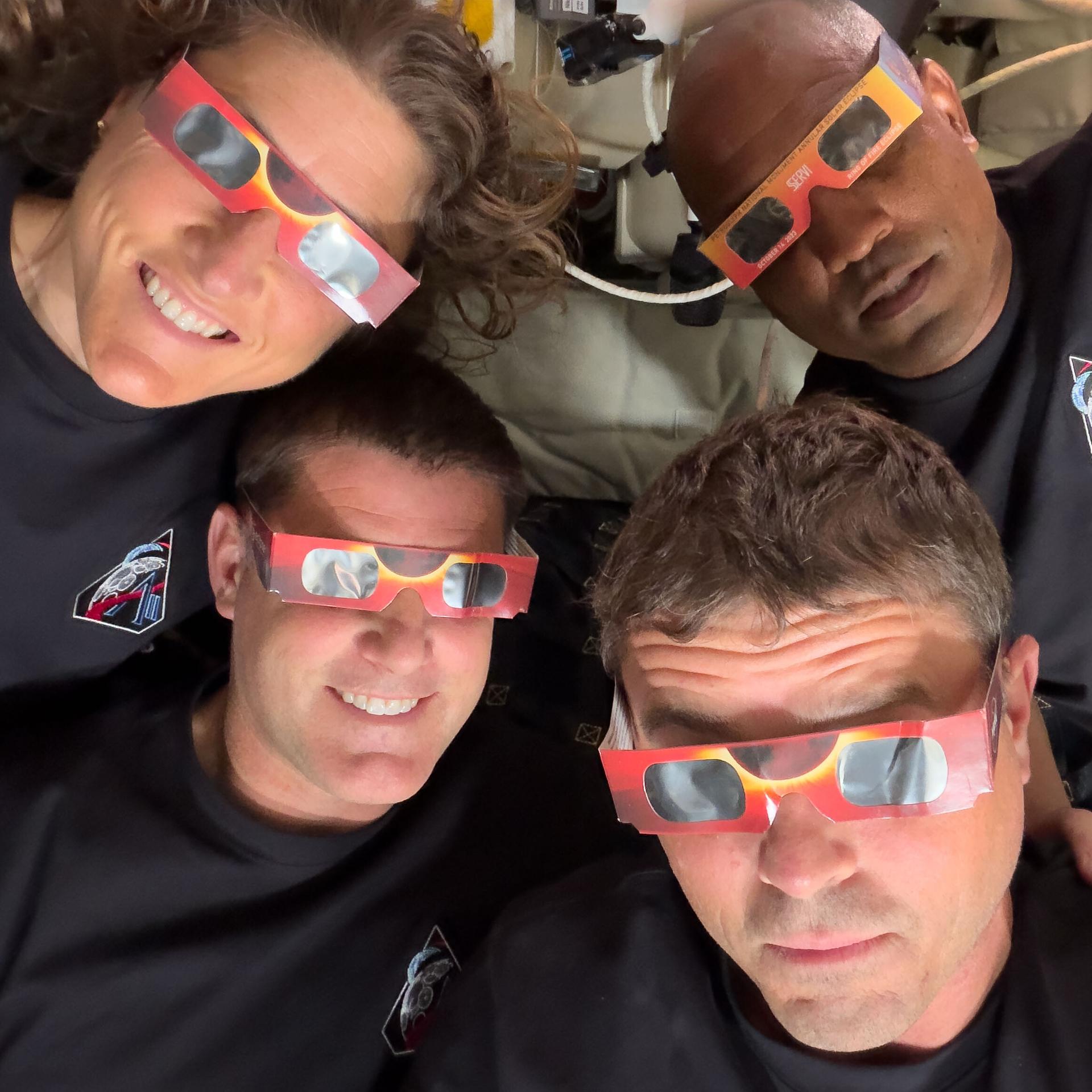 Nach Mondumrundung - Artemis-Astronauten sicher zur Erde zurückgekehrt