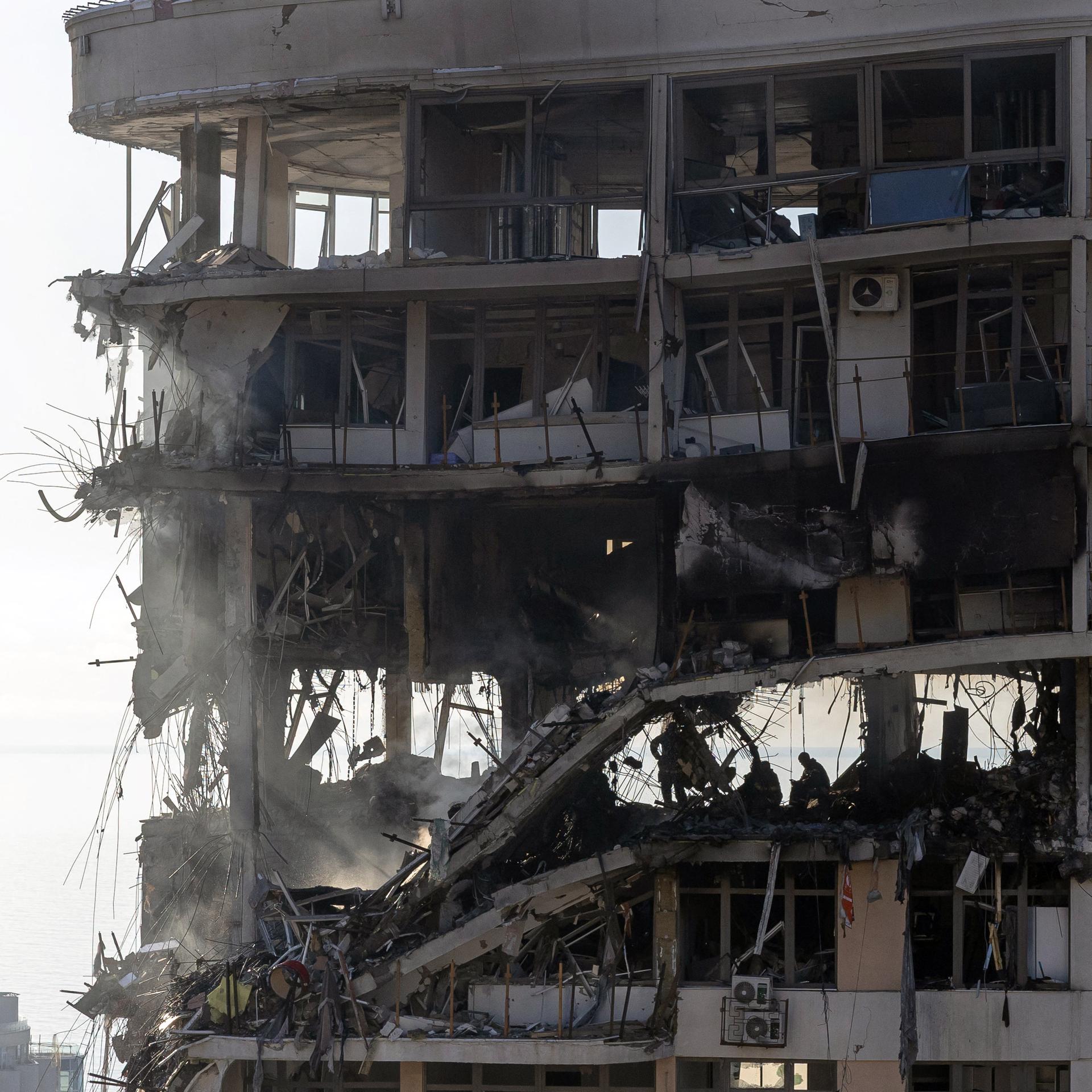 Ein zerstörtes Gebäude in Odessa nach einem russischen Angriff am 12. September