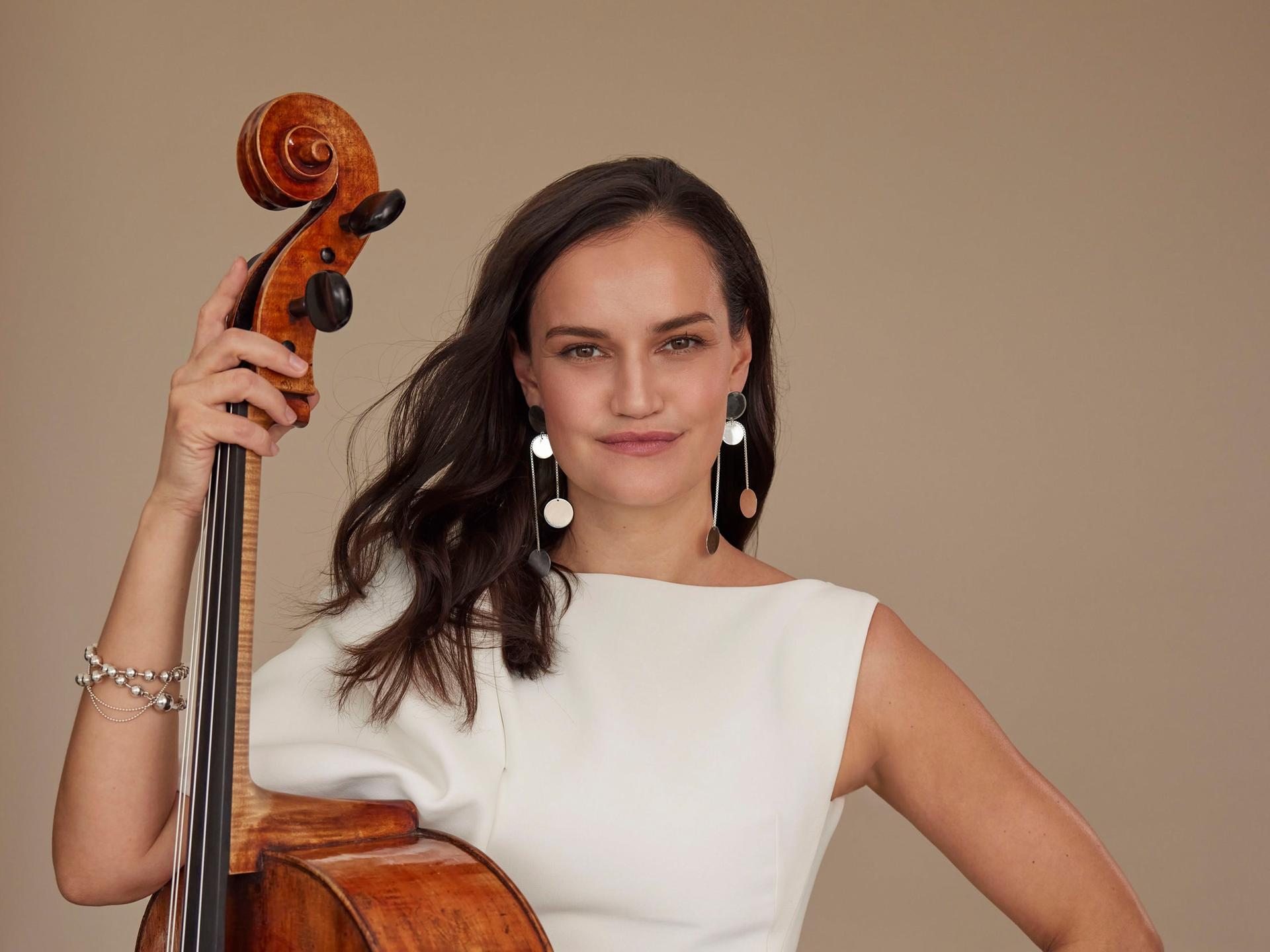 Raphaela Gromes legt nach ihrem Album "Femmes" ihr Folgeprojekt mit weiteren Werken von Komponistinnen vor.