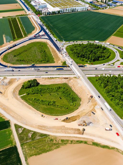 Luftbild: Umbau der Autobahnanschlussstelle Rottenburg der A81 zu einem vollwertigen Kleeblatt