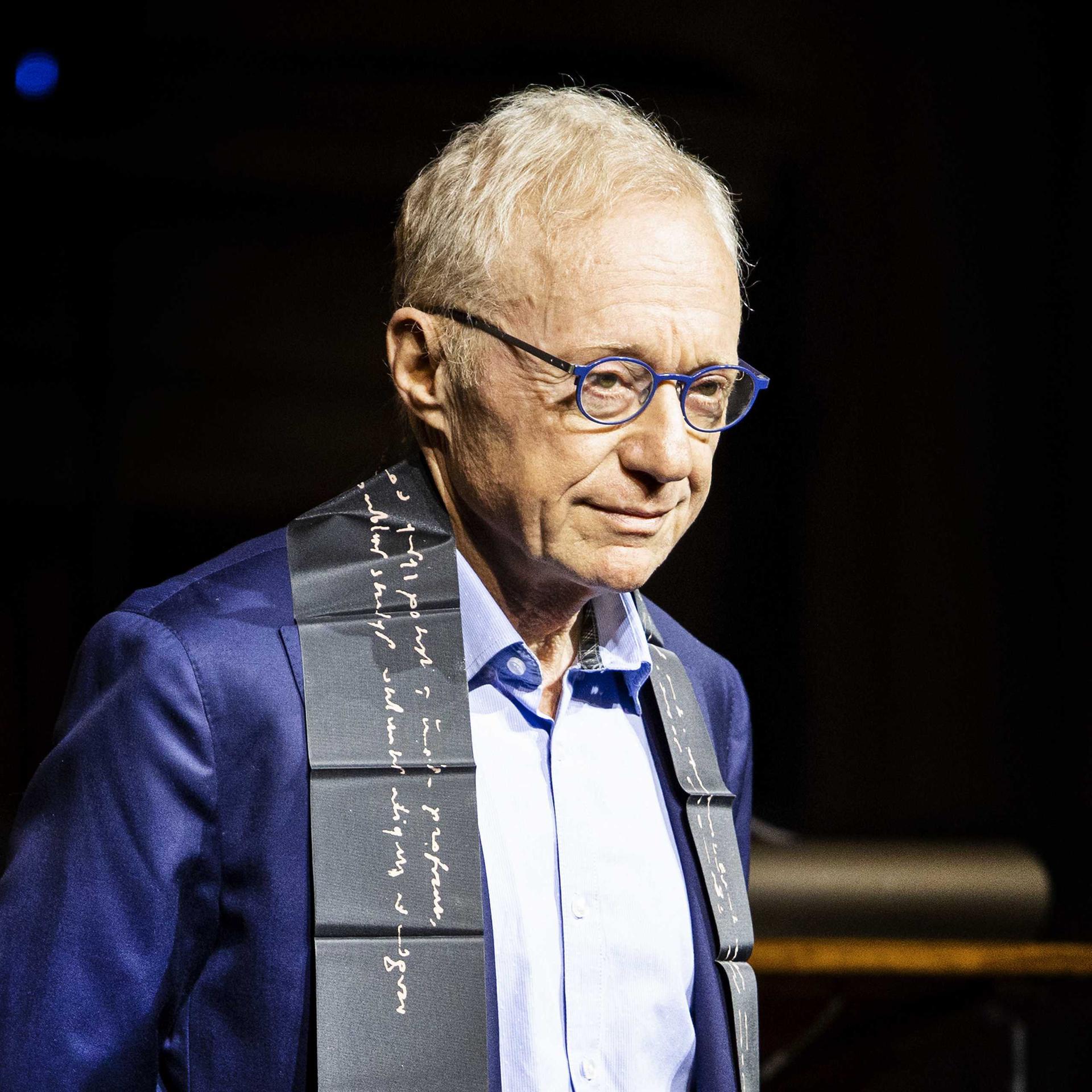 cover of episode Israelischer Autor - David Grossman: Israel ist eine Demokratie und zugleich keine