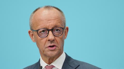 Bundeskanzler Friedrich Merz (CDU) gibt nach der Landtagswahl in Mecklenburg-Vorpommern und der Abgeordnetenhauswahl in Berlin eine Pressekonferenz. 