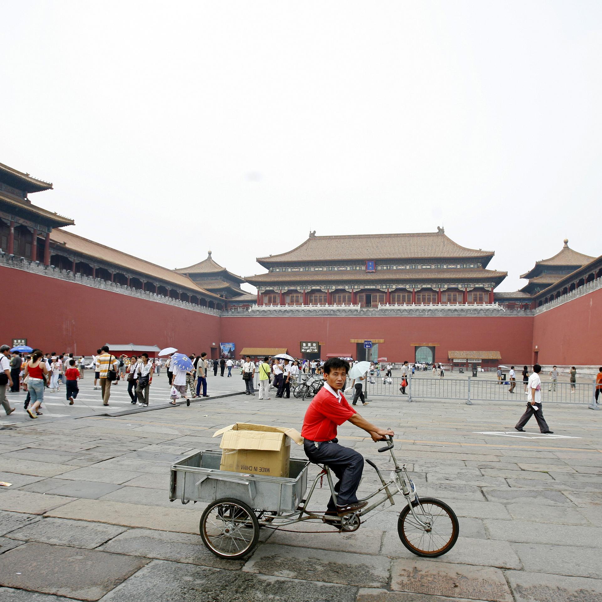 Hu Anyan: "Ich fahr Pakete aus in Peking" - Das Leben als Rechenaufgabe Hu Anyan: