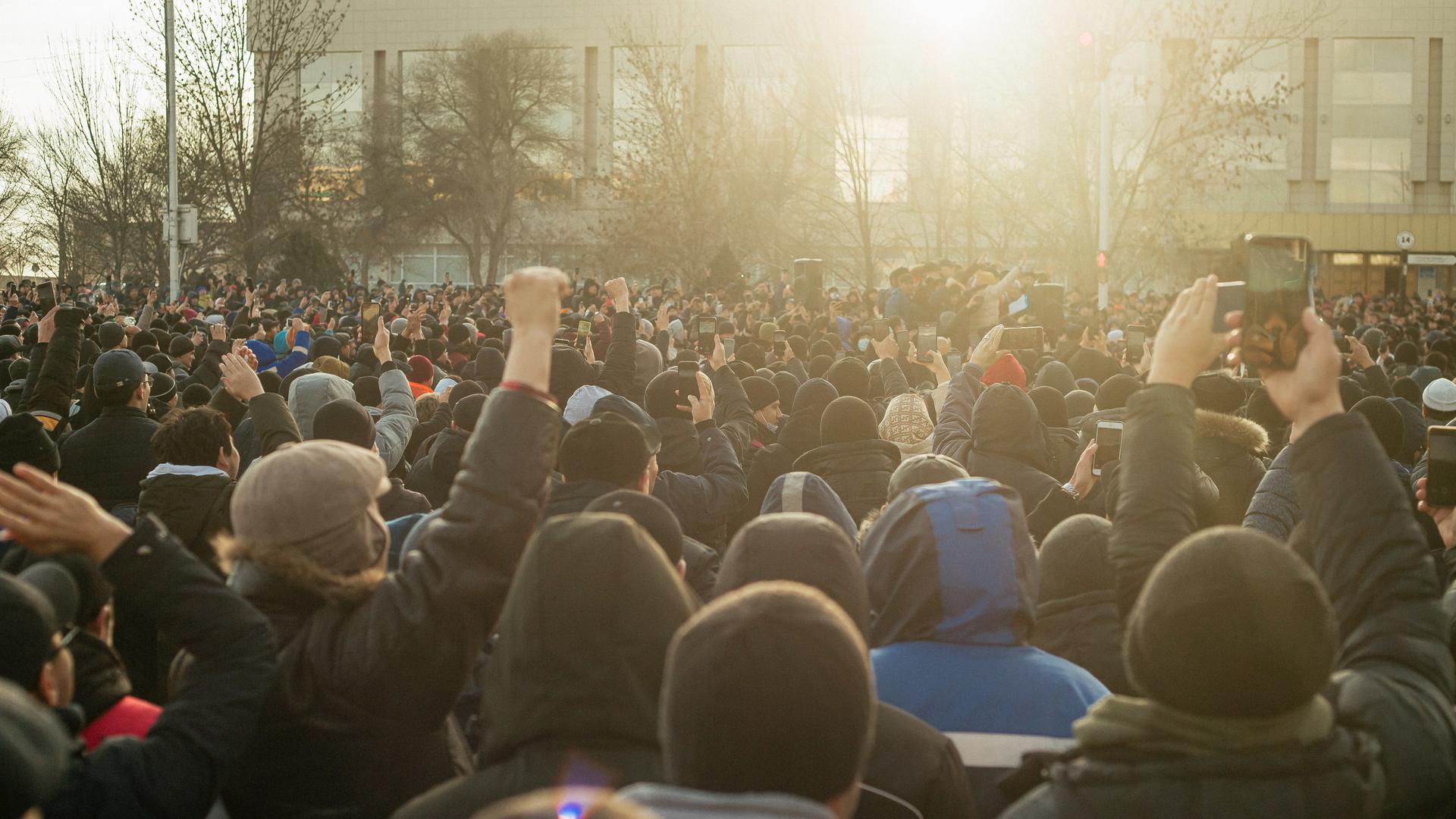 Proteste am 4.1. in Aktau, Kasachstan
