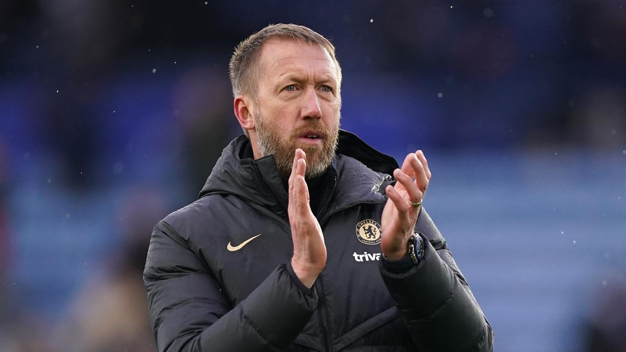 Graham Potter, damals Manager von FC Chelsea, applaudiert nach dem Spiel. 
