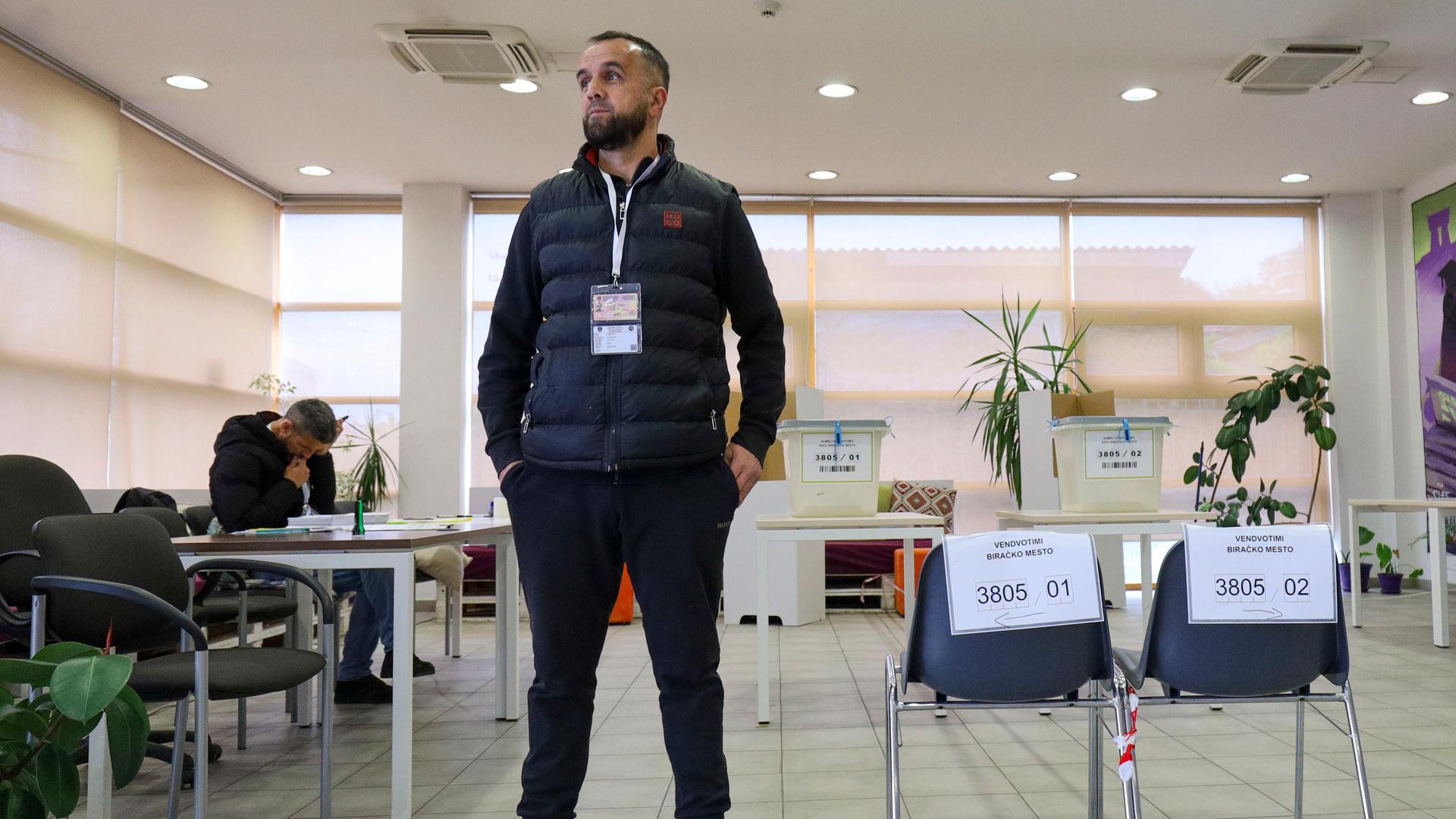 Ein Wahllokal beim Referendum im Nordkosovo
