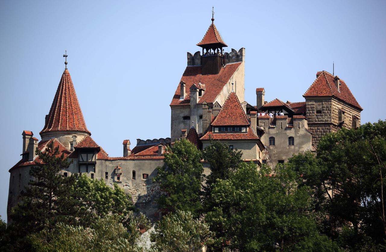 Schloss Bran gilt als Draculaschloß in Siebenbürgen, Rumänien. Früher nannte man dieses Gebiet Transsilvanien. 