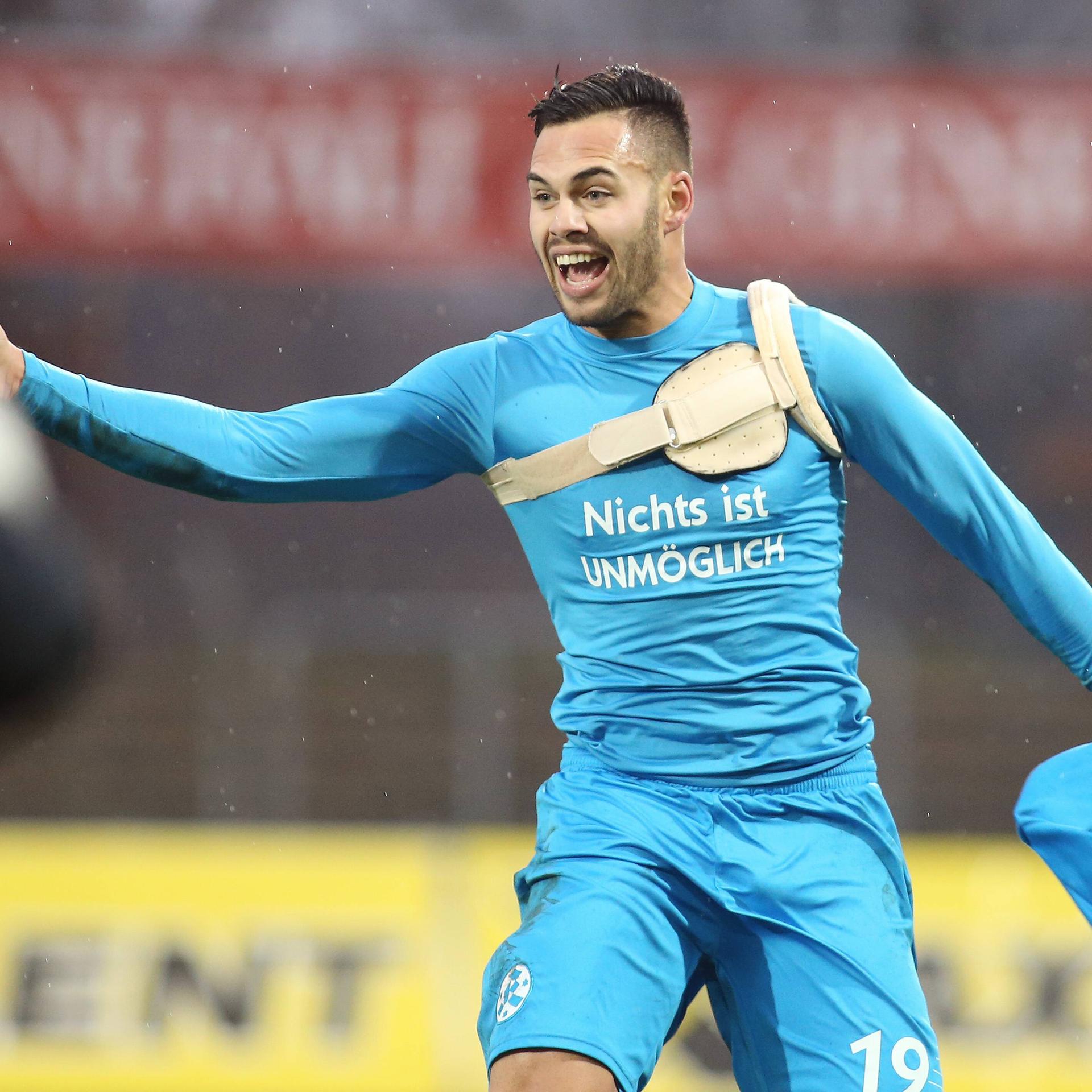 Ex-Fußballer Daniel Engelbrecht - Mit Defibrillator gegen die Todesangst auf dem Platz