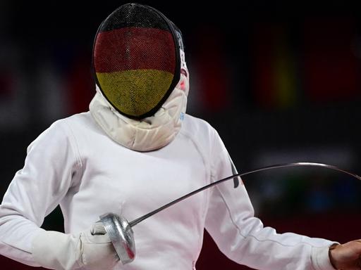 Fechterin Rebecca Langrehr bei den Olympischen Spielen in Tokio