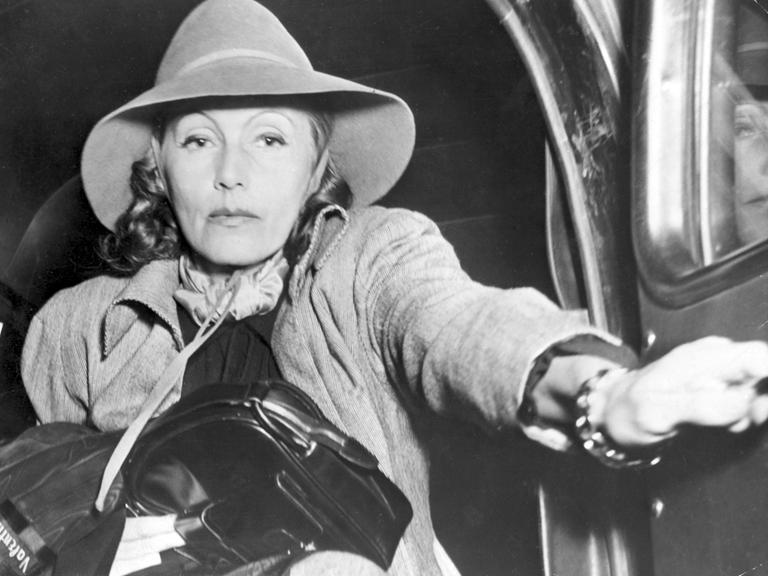 Die schwedisch-amerikanische Schauspielerin Greta Garbo in New York