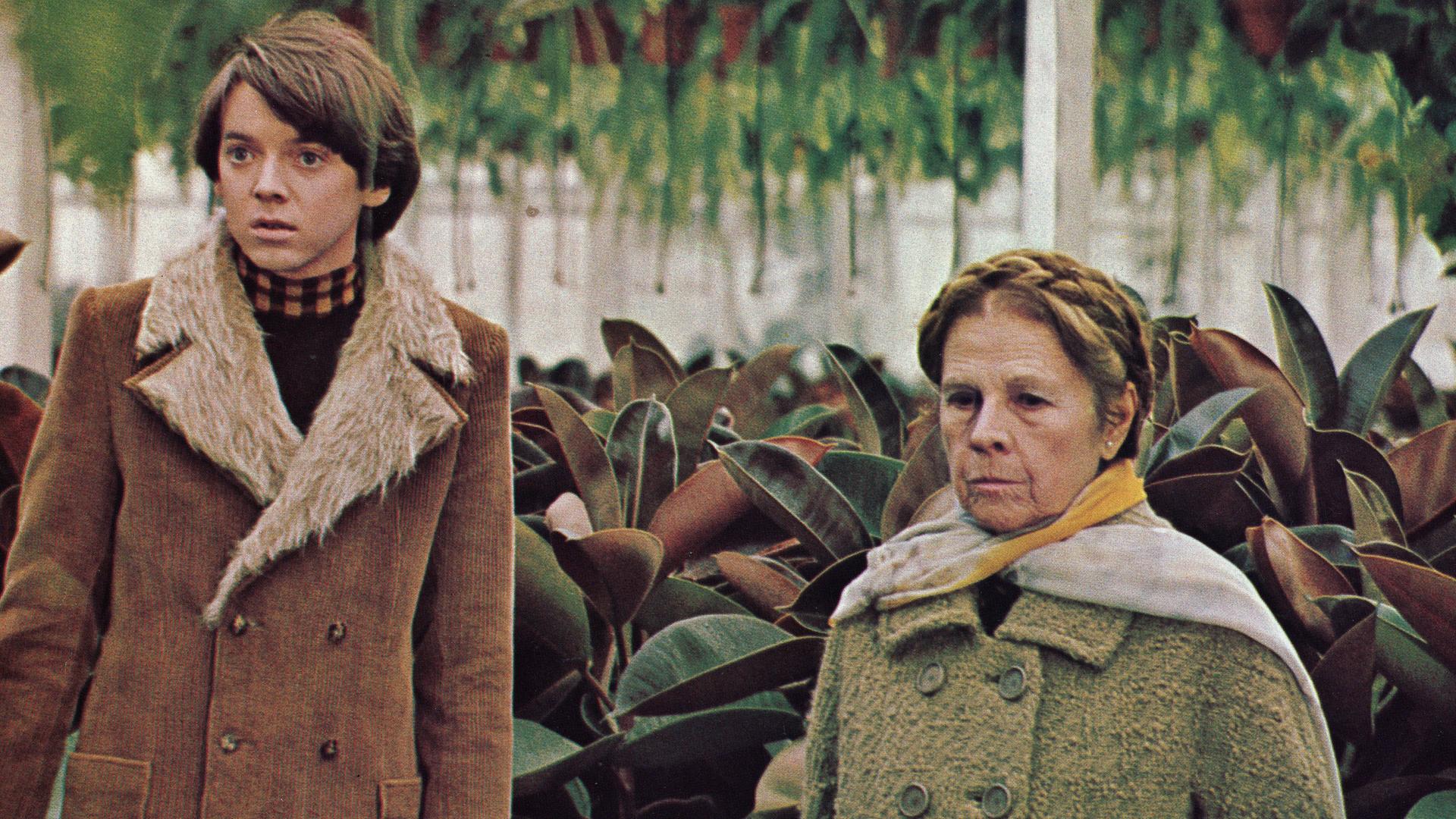 Szenenbild aus dem Film "Harold und Maude" aus dem Jahr 1971 mit Bud Cort und Ruth Wilson.