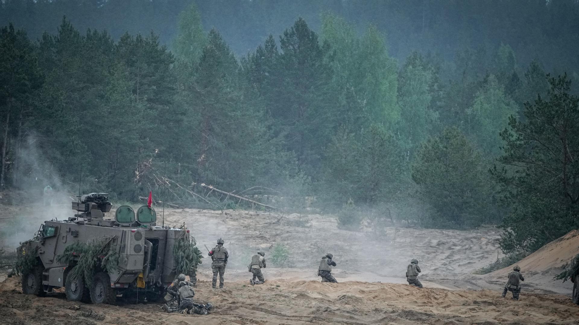 Soldaten nehmen im Mai 2024 an der Nato-Übung Quadriga 24 in Litauen teil.