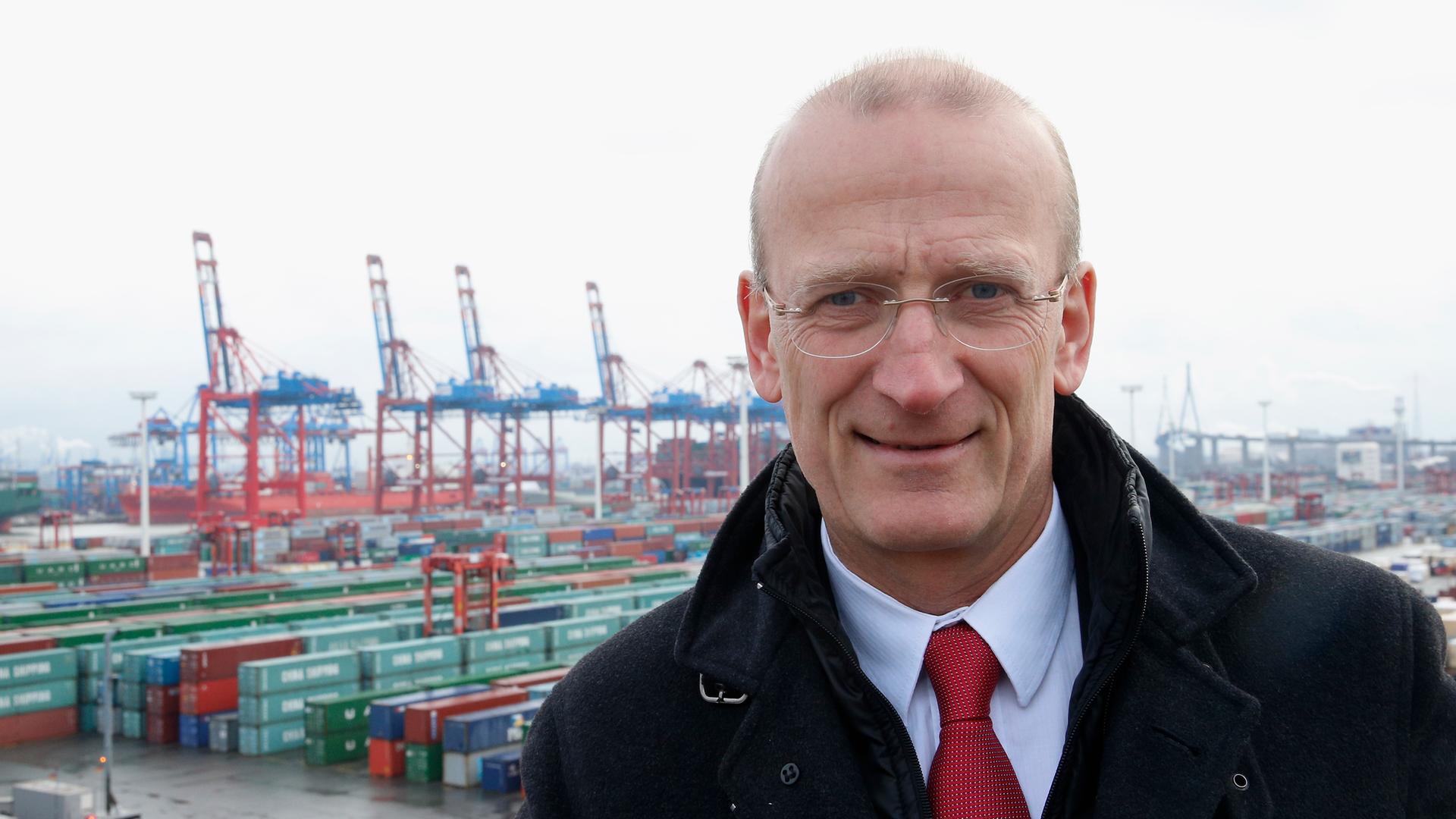Der Chef des Unternehmerverbands Hafen Hamburg, Gunther Bonz
