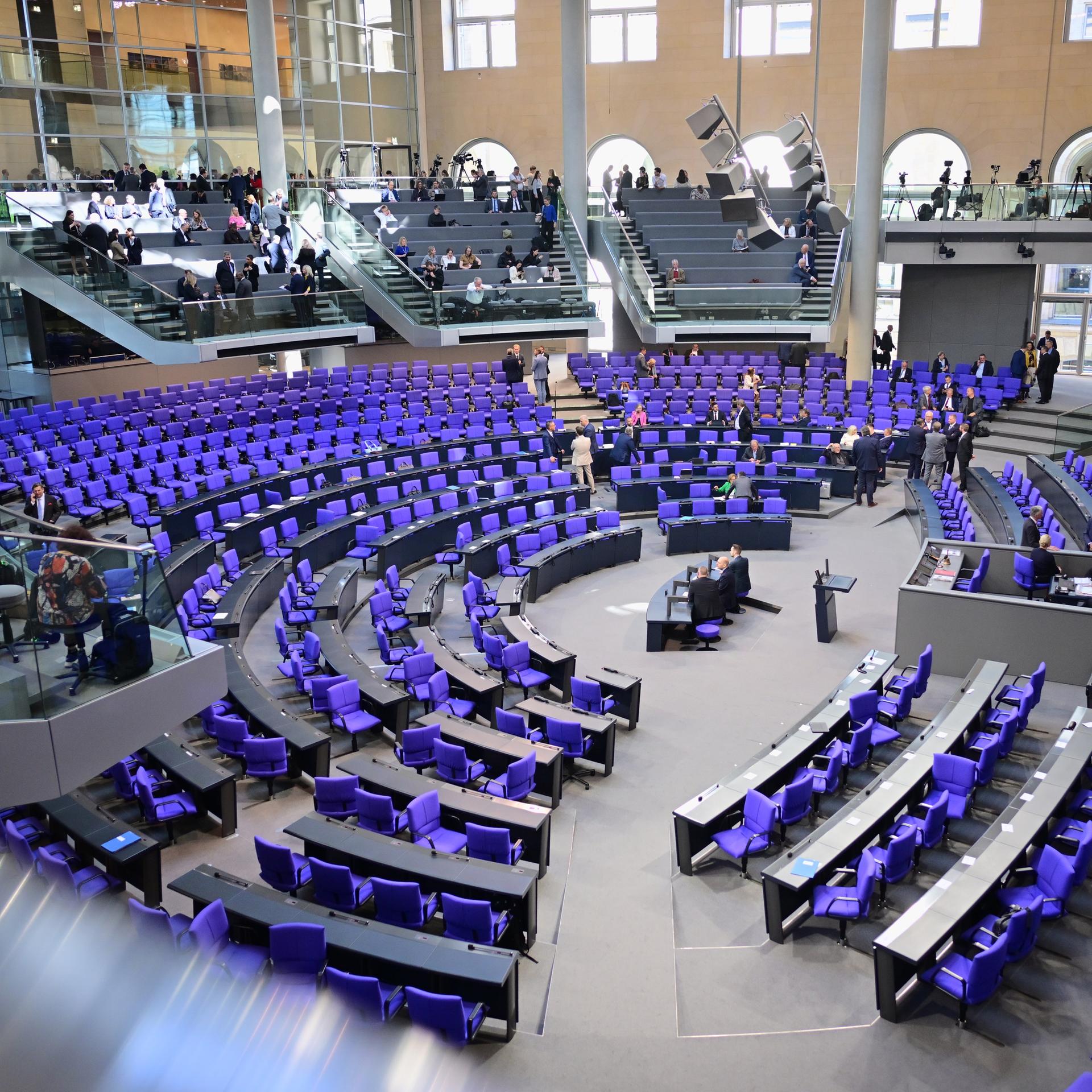 Auswertung - Linken-Abgeordnete schwänzen Bundestagssitzungen am häufigsten