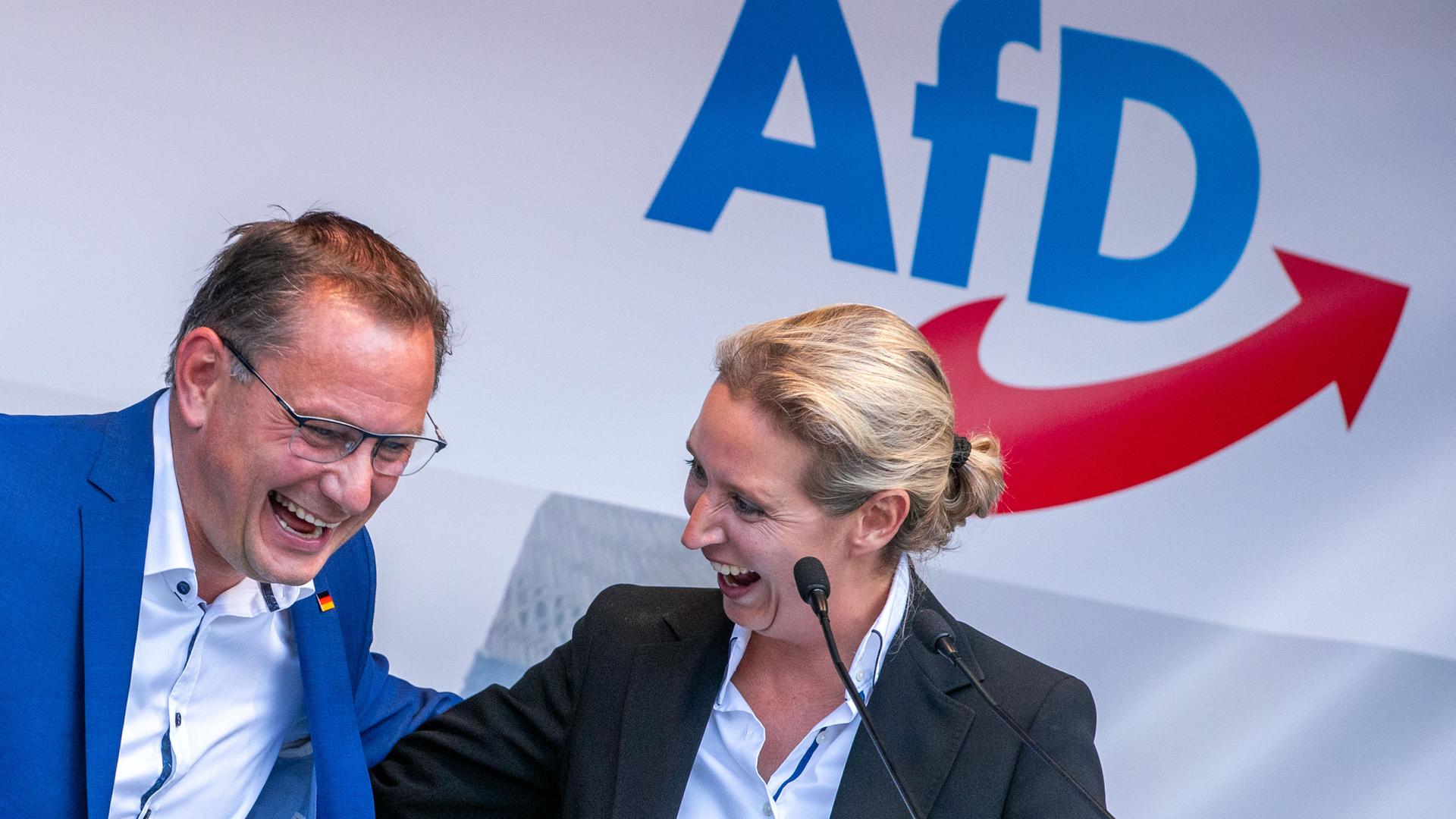 ARD-Deutschlandtrend: AfD Mit 21 Prozent Auf Neuem Höchstwert