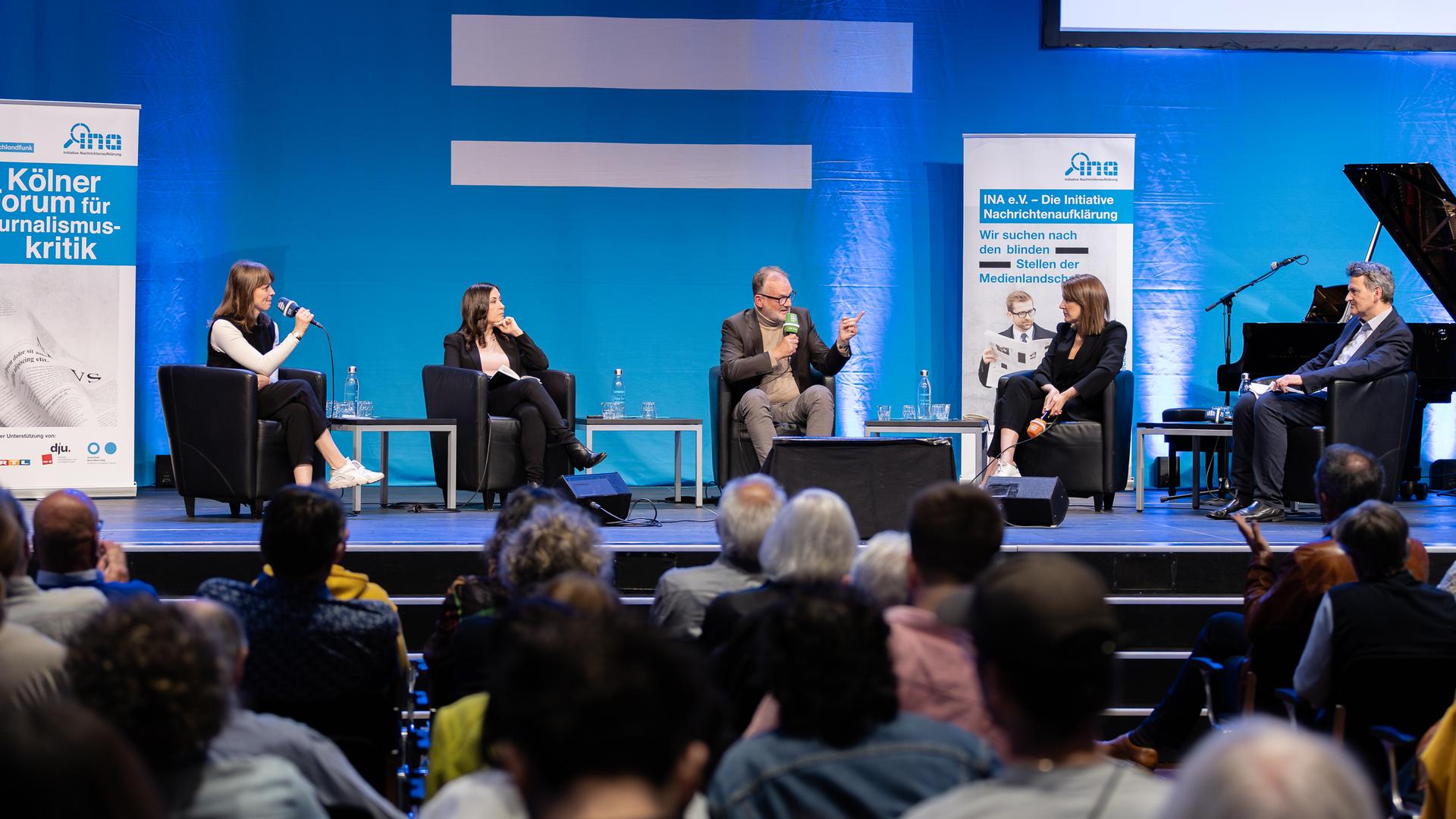 Diskussion beim Kölner Forum für Journalismuskritik 2025. Diskussion beim Kölner Forum für Journalismuskritik 2025.