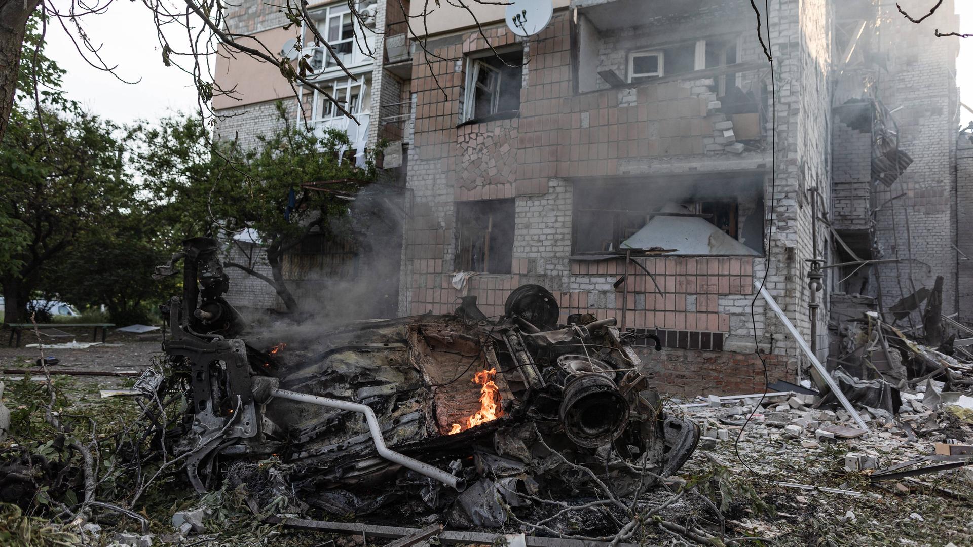 Schäden nach russischen Angriffen auf Kramatorsk im Oblast Donezk im Osten der Ukraine.