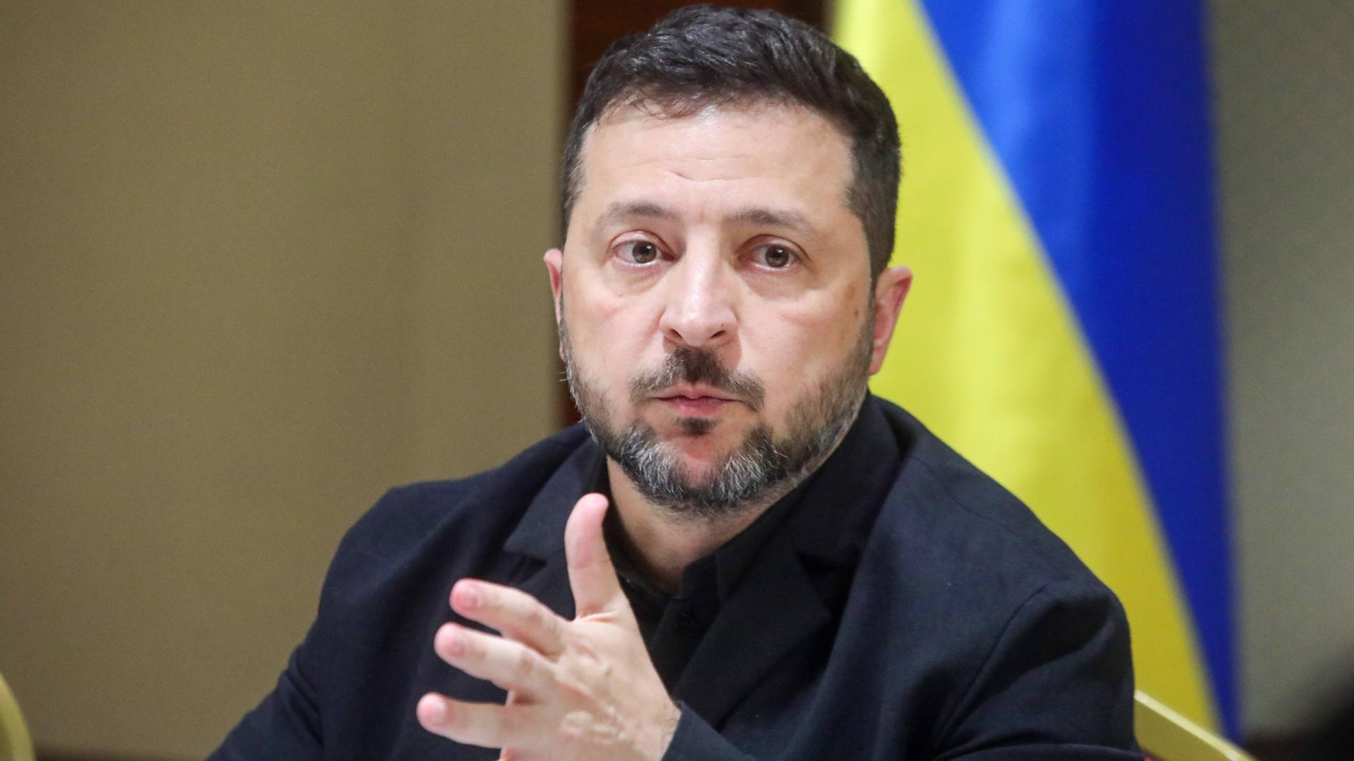 Selenskyj - Starlink-Drosselung behindert ukrainische Drohnenabwehr