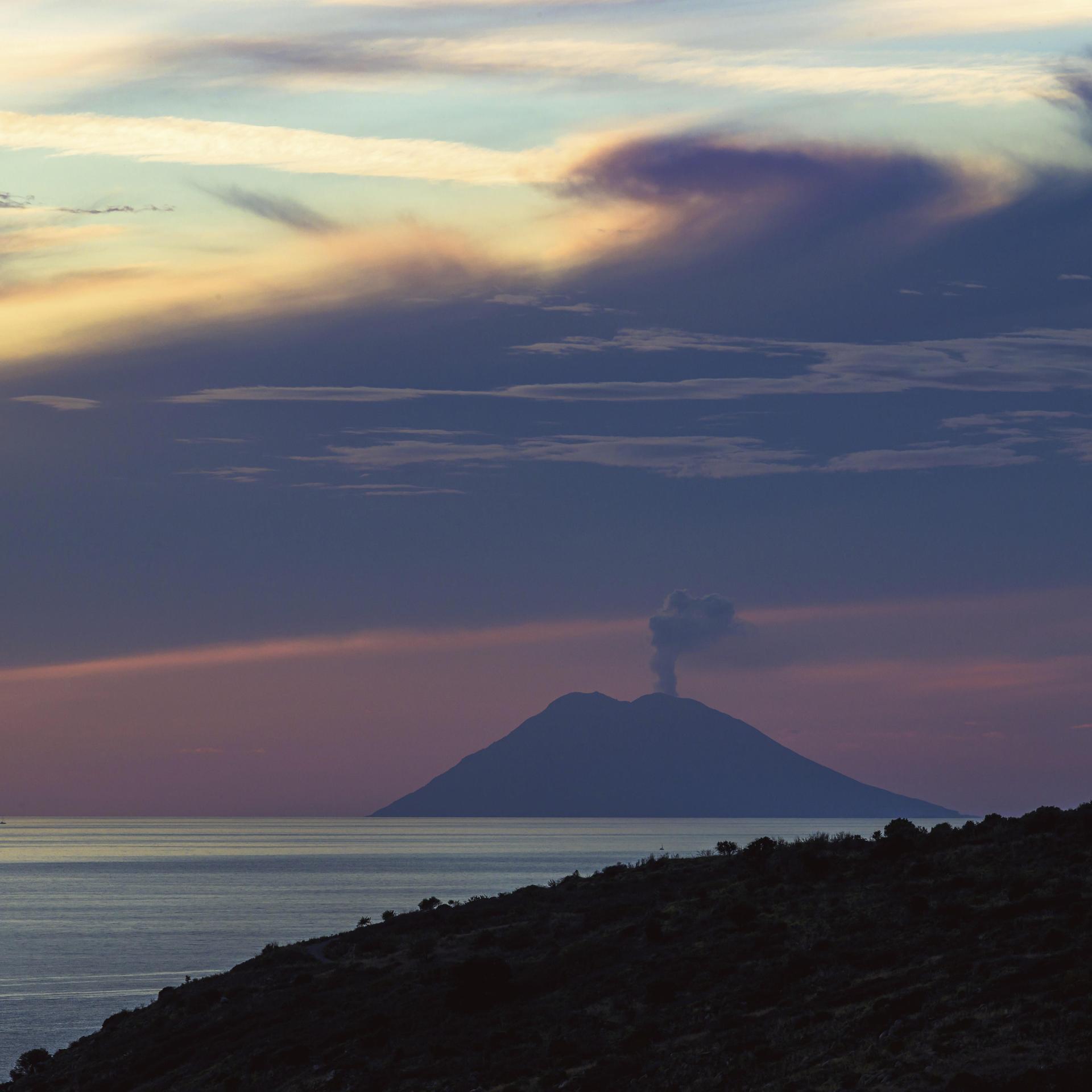 Emanzipation mit Zigarette - "Mein gelber Pullover"