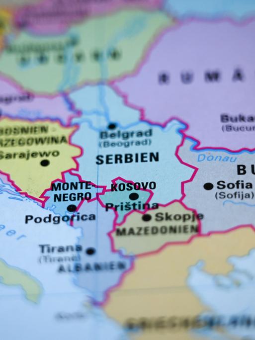 Auf einer Karte von sind diverse Länder des Westbalkans eingetragen. Mit Namen bezeichnet sind verschiedene Nachfolgestaaten des früheren Jugoslawien, darunter Kroatien, Bosnien-Herzegowina, Serbien, Montenegro und Mazedonien (heute: Nordmazedonien)