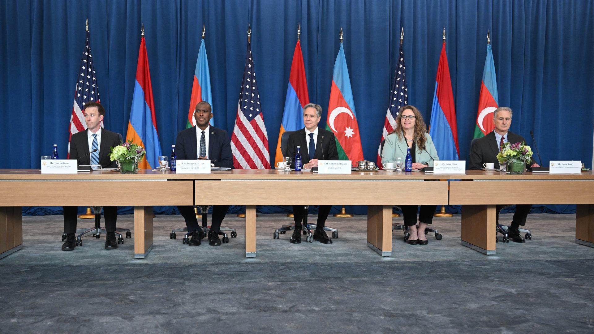 US-Außenminister Blinken mit den Außenministern von Armenien und Aserbeidschan, Mirsojan und Bairamow