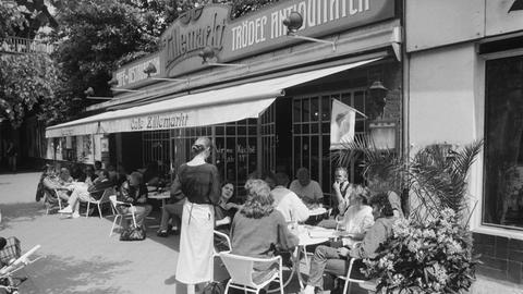 West-Berlin, 08.06.1987, Zillemarkt in der Charlottenburger Bleibtreustraße Foto.