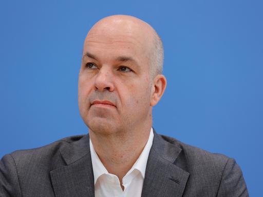 Prof. Marcel Fratzscher, Präsident des Deutschen Institutes für Wirtschaftsforschung (DIW Berlin) im Porträt