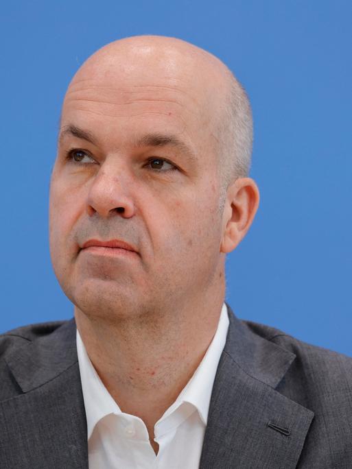 Prof. Marcel Fratzscher, Präsident des Deutschen Institutes für Wirtschaftsforschung (DIW Berlin) im Porträt