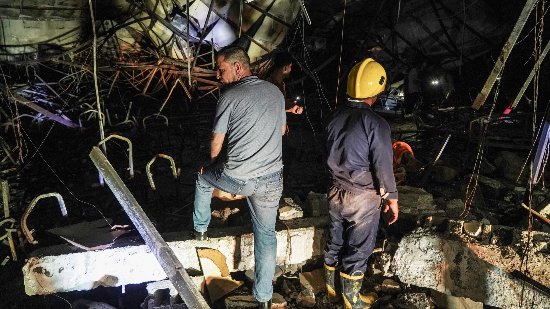 Irak - Mindestens 114 Tote bei Brand auf Hochzeitsfeier