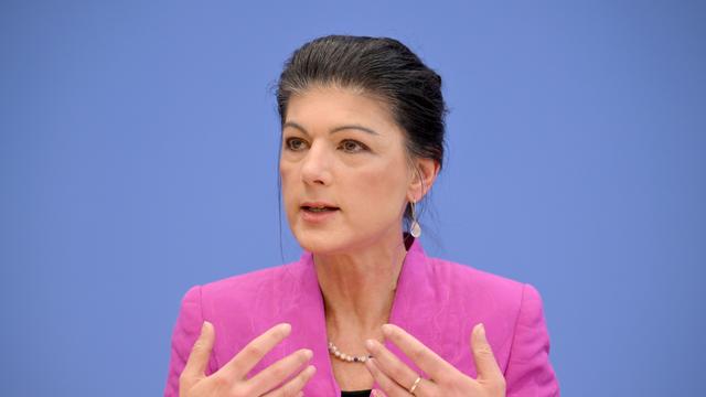 Sahra Wagenknecht, Parteivorsitzende vom Bündnis Sahra Wagenknecht (BSW), spricht im Haus der Bundespressekonferenz auf einer Pressekonferenz.