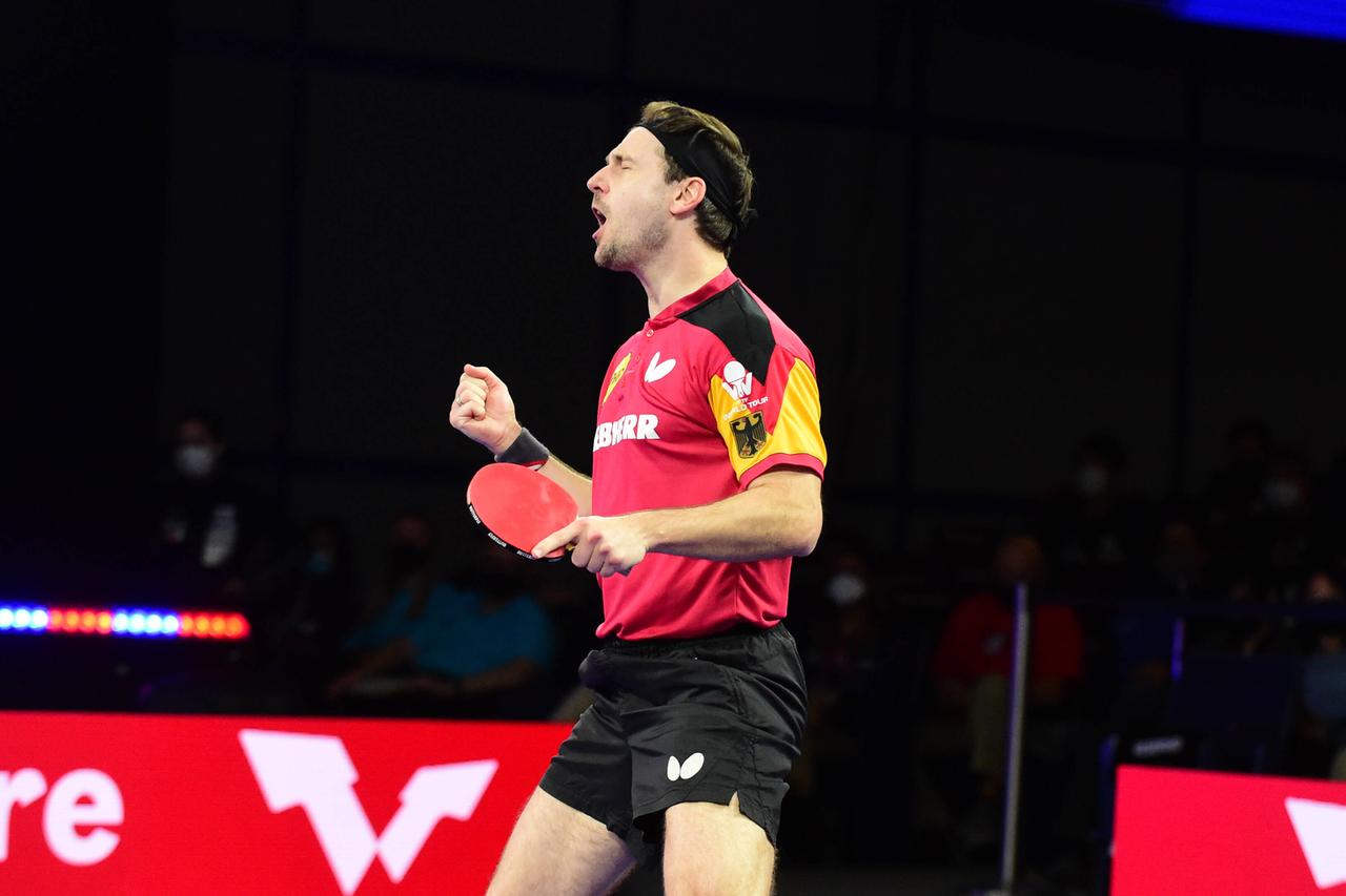Timo Boll jubelt über seinen Viertelfinal-Sieg gegen Kanak Jha bei der WM in Houston. Timo Boll jubelt über seinen Viertelfinal-Sieg gegen Kanak Jha bei der WM in Houston.