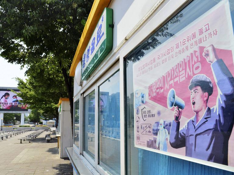 In Nordkorea breitete sich das Coronavirus im Mai rasant aus – der Staat rief die Bevölkerung zu harten Maßnahmen auf. 