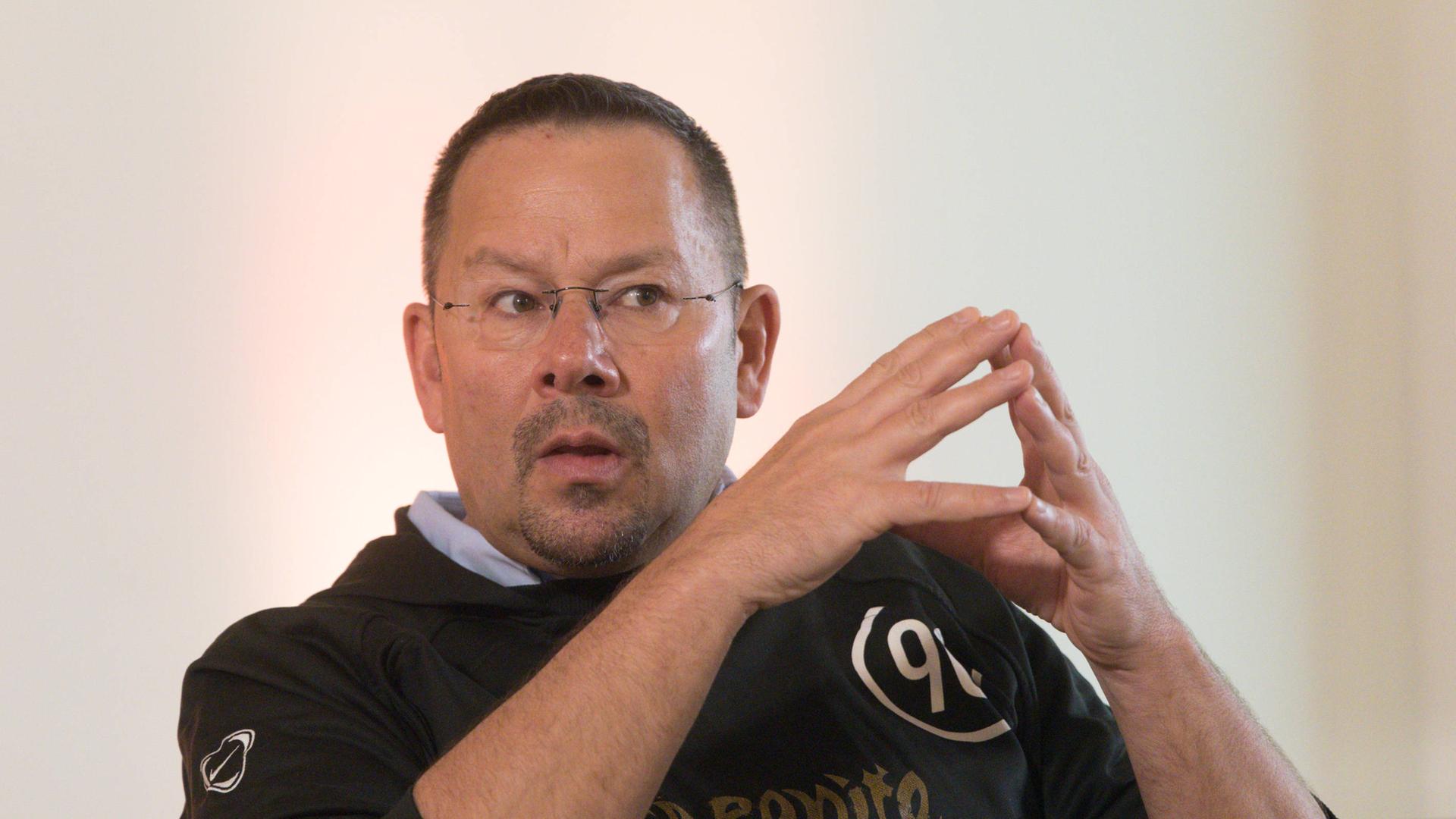 Porträt von Marko Martin, Schriftsteller und Publizist. Porträt von Marko Martin, Schriftsteller und Publizist.