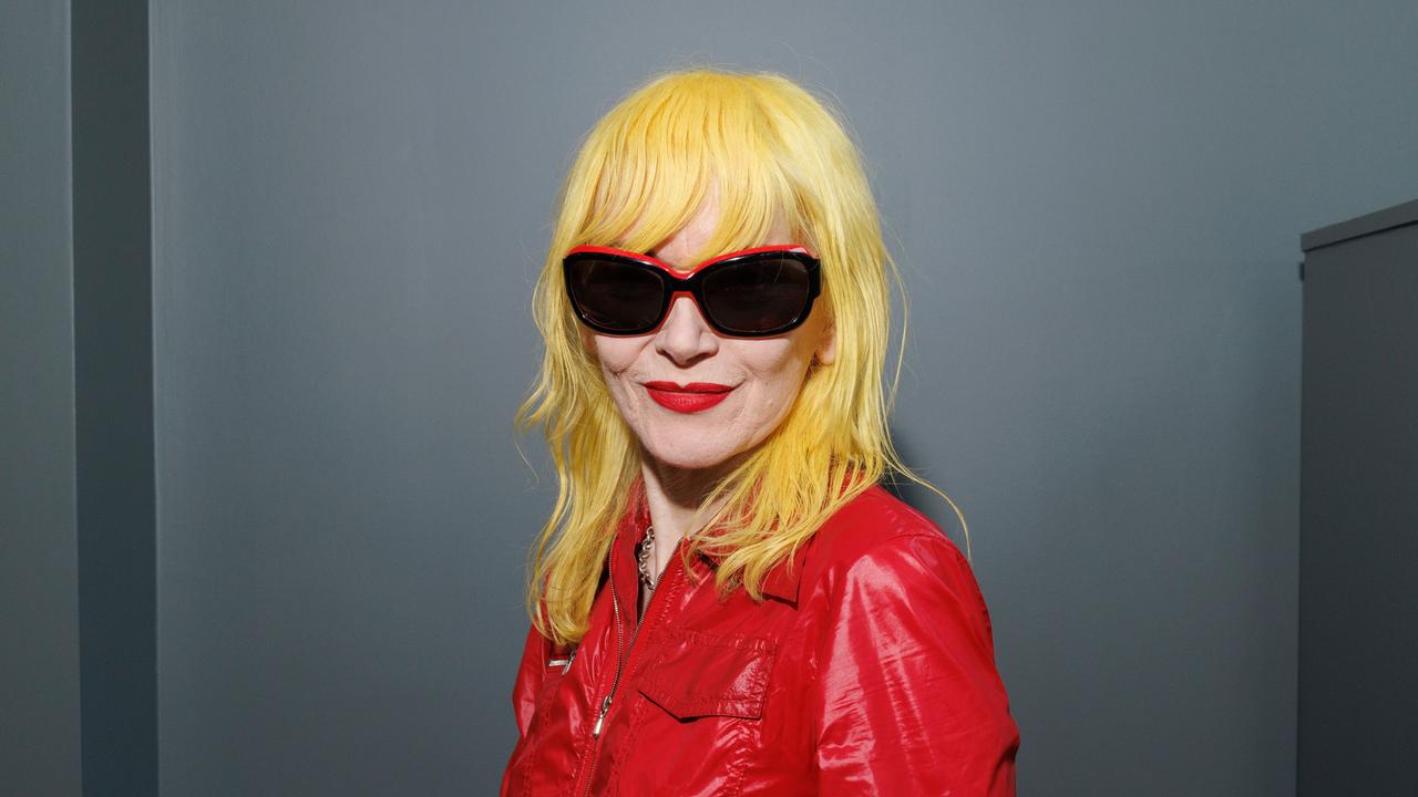 Pam Hogg besucht am Samstag, dem 28. September 2024, die Präsentation der Frühjahr-/Sommerkollektion 2025 von Vivienne Westwood in Paris.