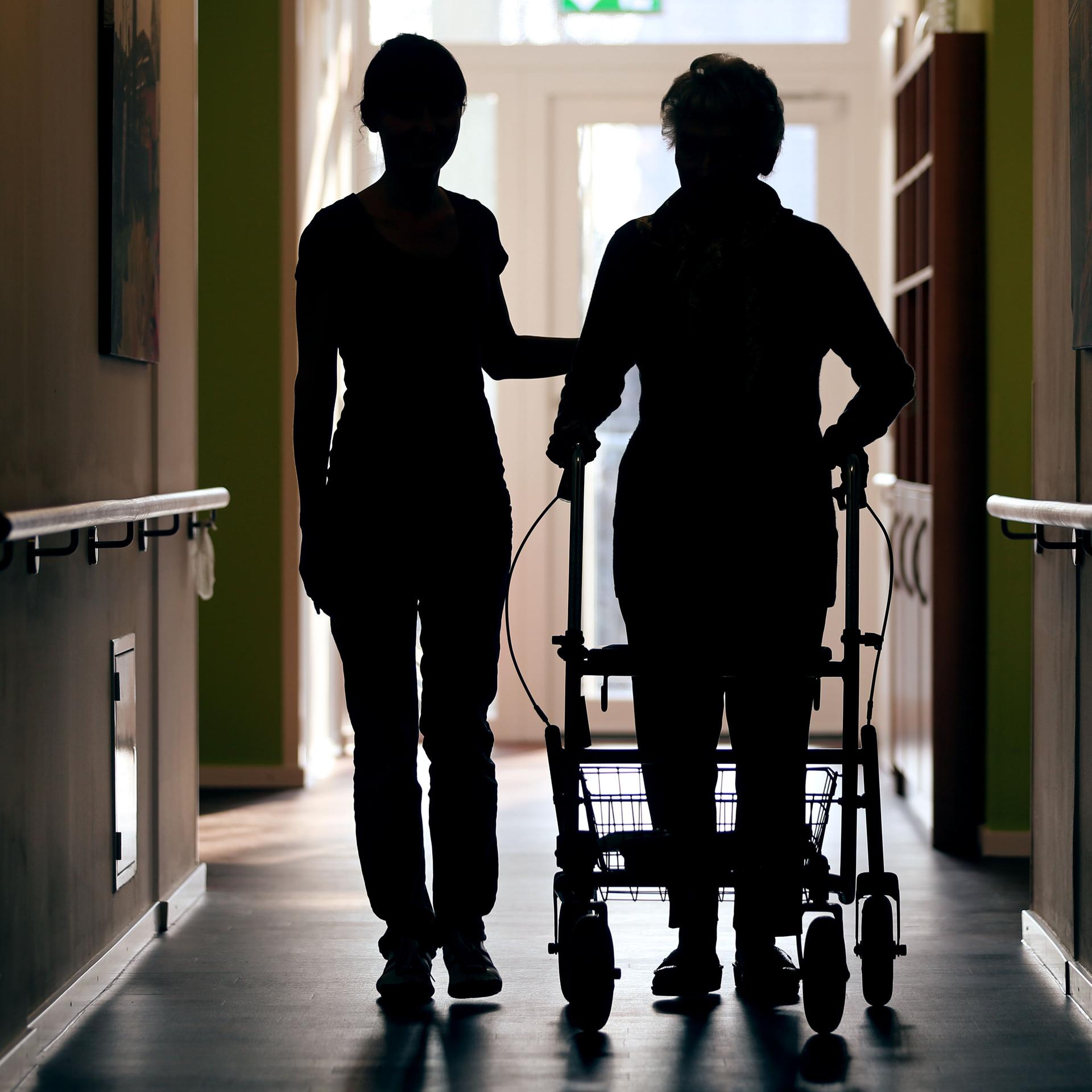 Hitzewelle - Patientenschützer fordert Hitzeschutz für Kliniken und Heime