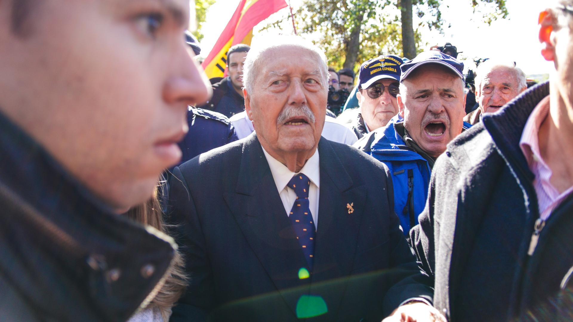 Geschichte - Bislang geheime Unterlagen zum Umsturzversuch in Spanien im Jahr 1981 freigegeben