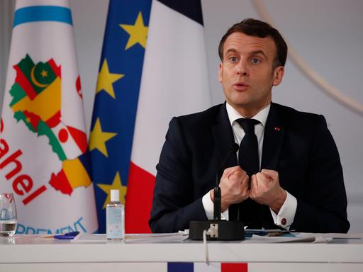 Frankreichs Präsident Emmanuel Macron bei einer Videokonferent mit den Staatschefs der G5-Sahel-Länder