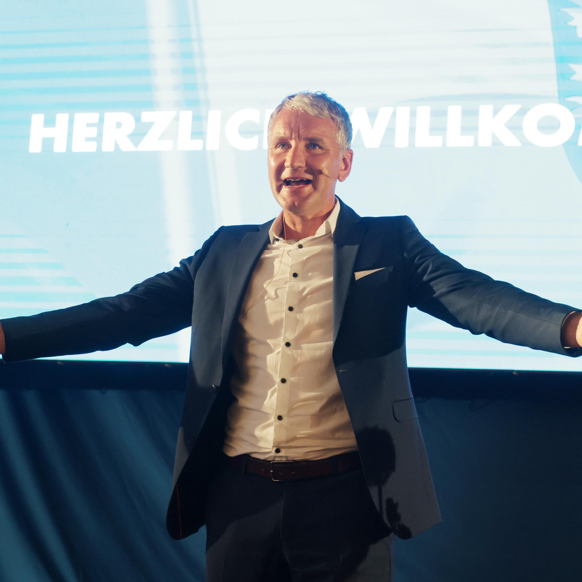 Björn Höcke, Vorsitzender der AfD in Thüringen, spricht beim Landesparteitag der AfD Thüringen.