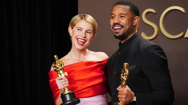 Jessie Buckley und Michael B. Jordan haben in diesem Jahr Oscars gewonnen als beste Haupt-Darsteller.