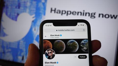 Elon Musks Twitteraccount nach der Übernahme der Plattform durch den US-Milliardär. 