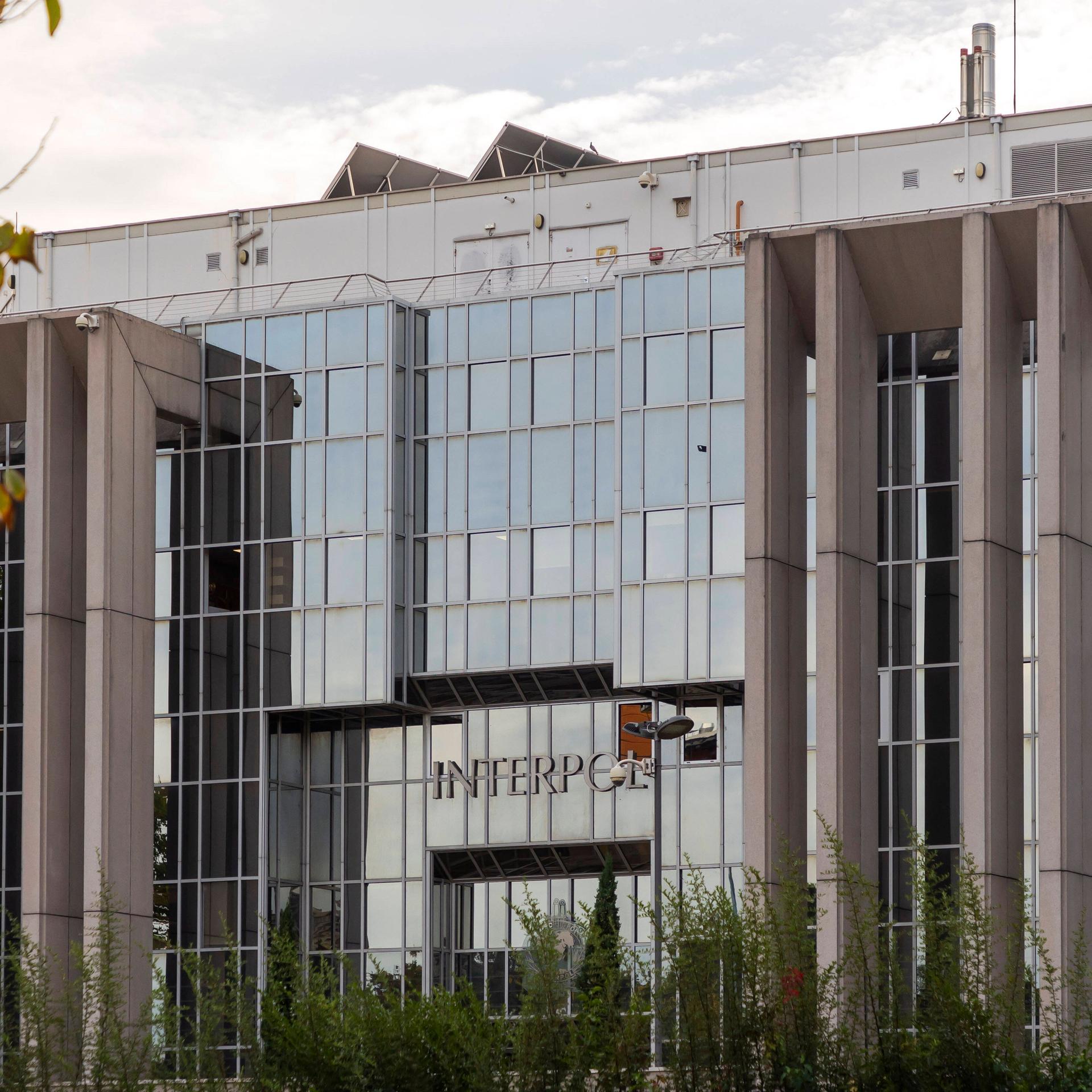 Blick auf das Bürogebäude der Zentrale von Interpol in Lyon