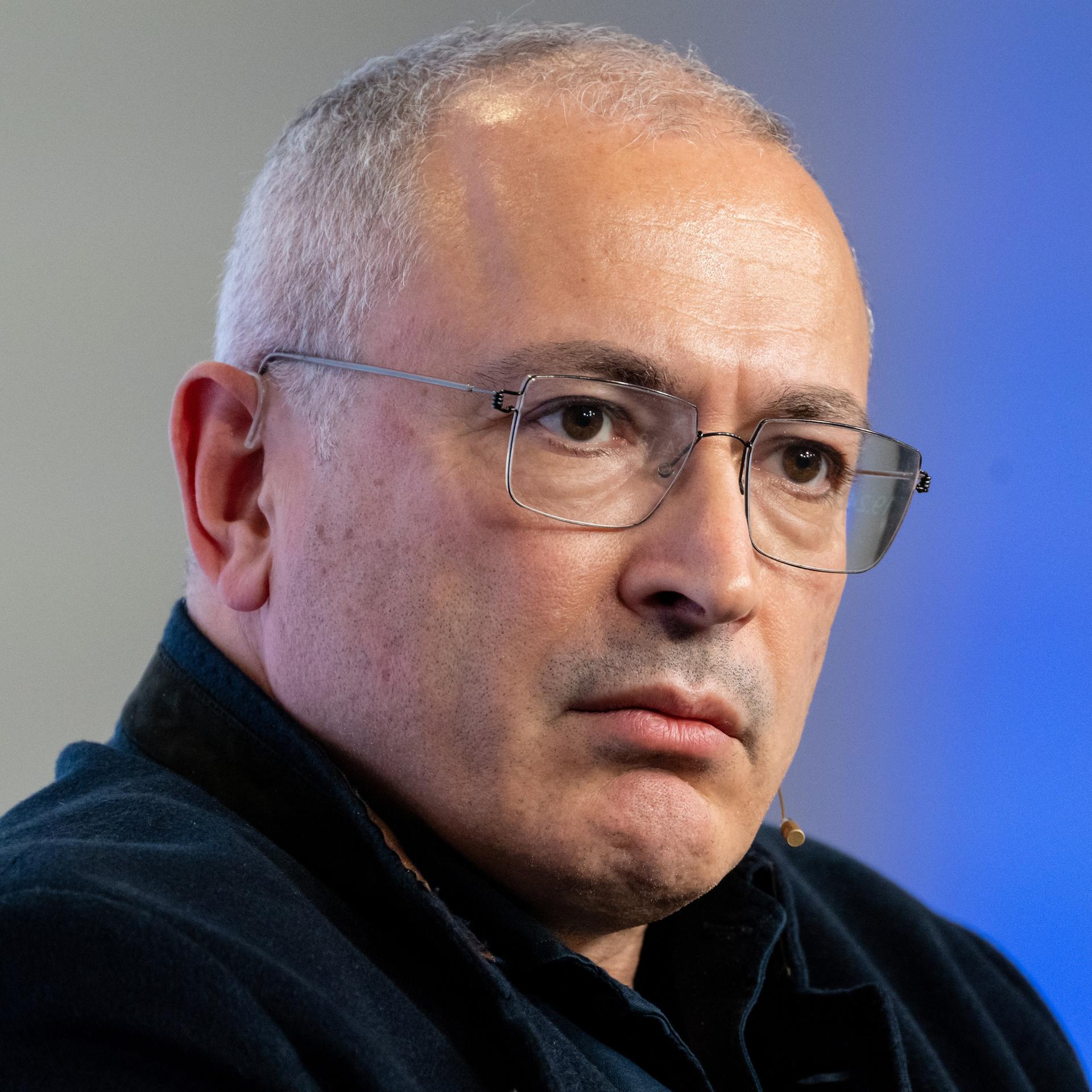 Krieg in der Ukraine - Russische Exilopposition trifft sich in Brüssel