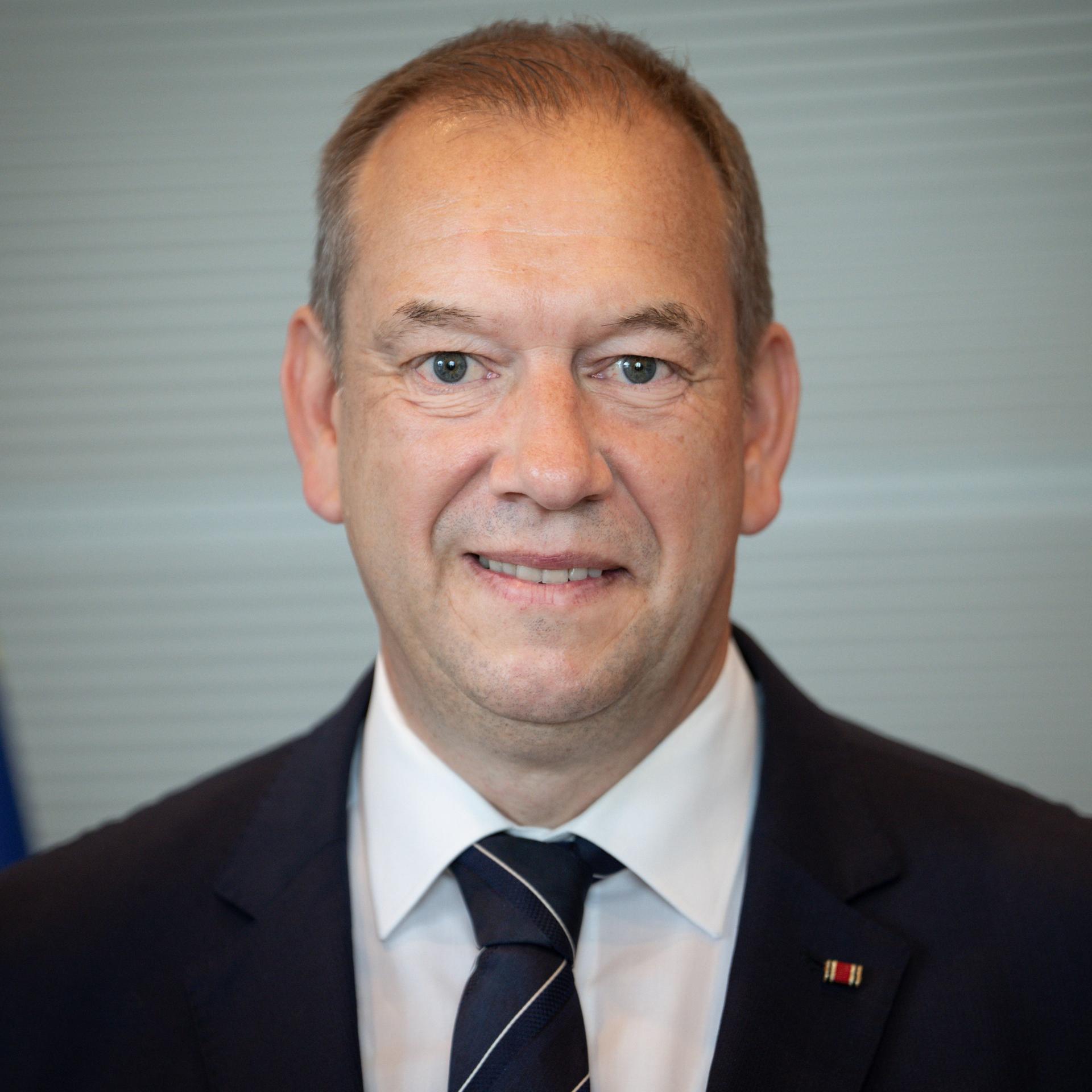 Portrait-Aufnahme von Henning Otte